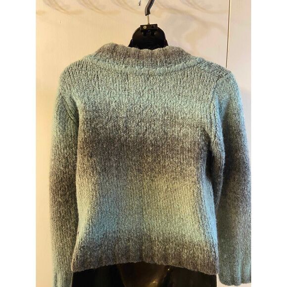 Woolrich Wool blend Cropped Ls sweater Womens Small S Aqua & Gray color block - Picture 5 of 7